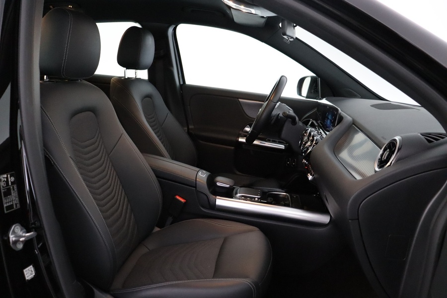 Mercedes-Benz GLA vaihtoauto