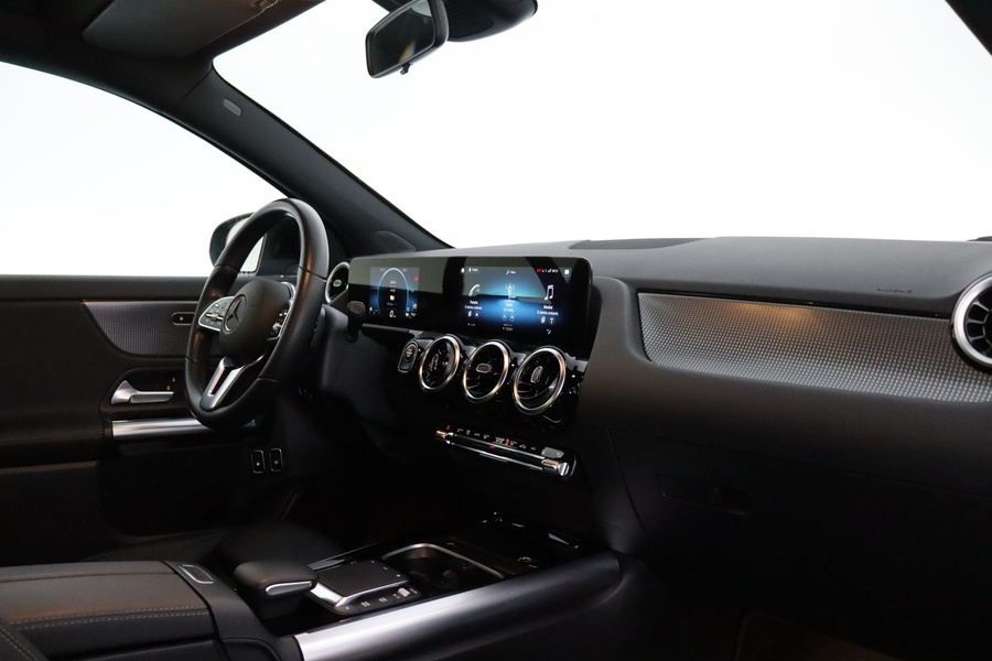 Mercedes-Benz GLA vaihtoauto