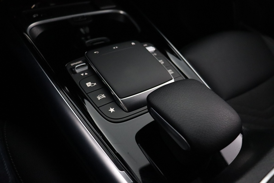 Mercedes-Benz GLA vaihtoauto