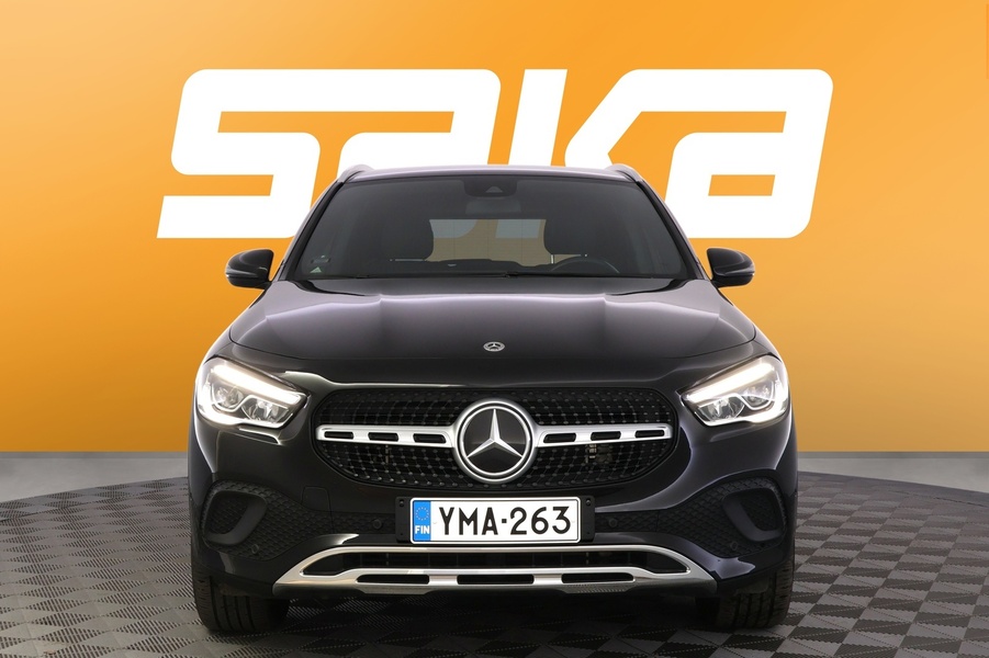 Mercedes-Benz GLA vaihtoauto