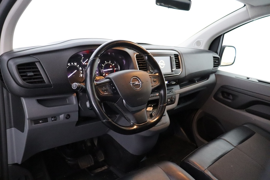 Opel Vivaro vaihtoauto