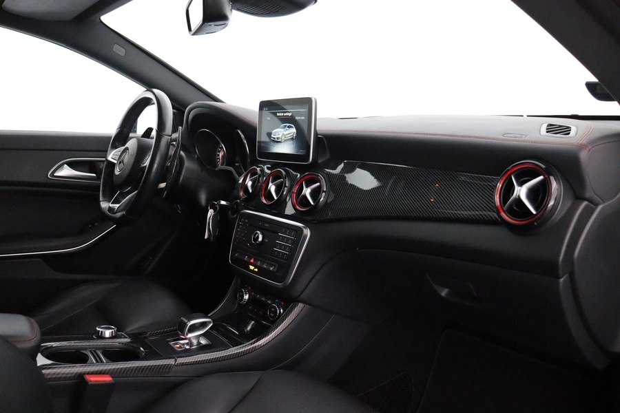 Mercedes-Benz CLA vaihtoauto