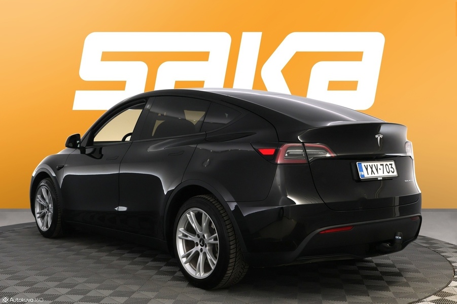 Tesla Model Y vaihtoauto