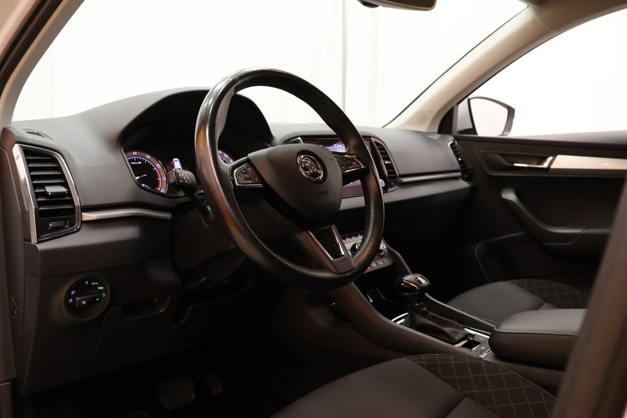 Skoda Karoq vaihtoauto