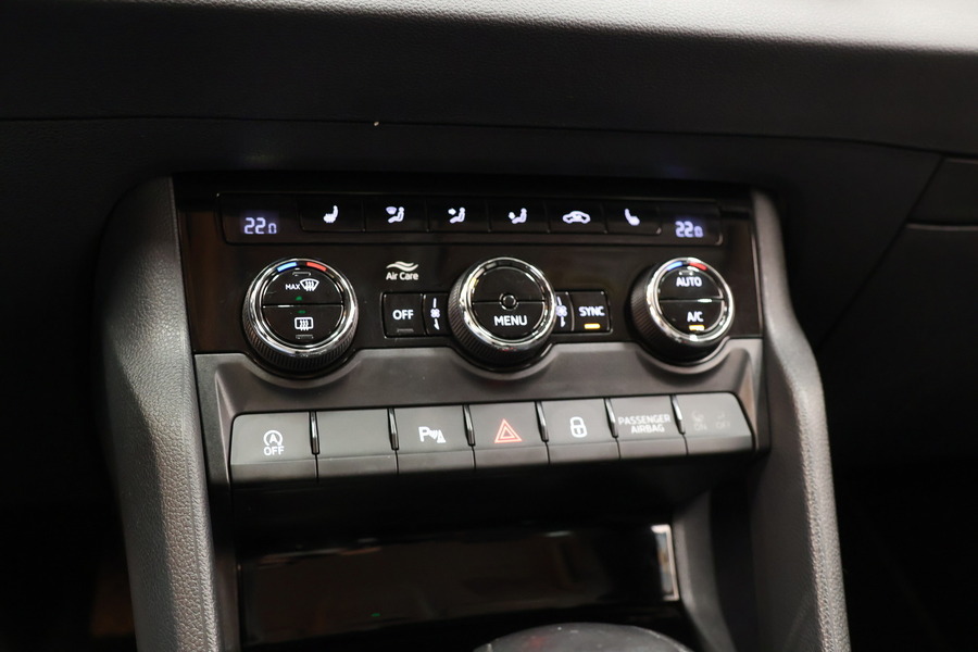 Skoda Karoq vaihtoauto