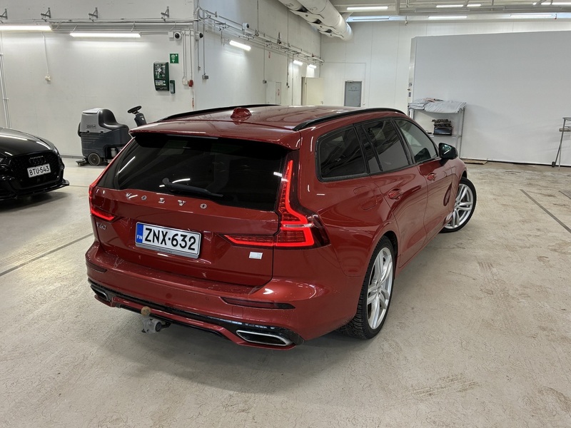 Volvo V60 vaihtoauto