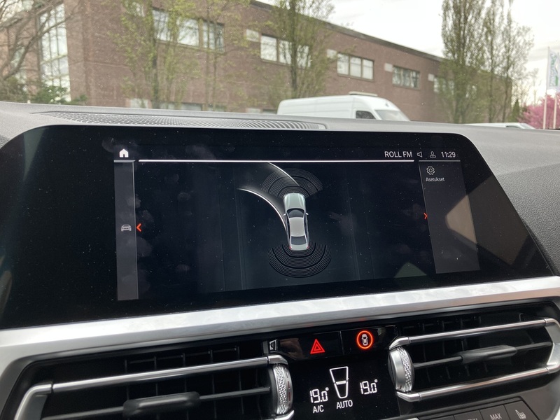 BMW 330 vaihtoauto