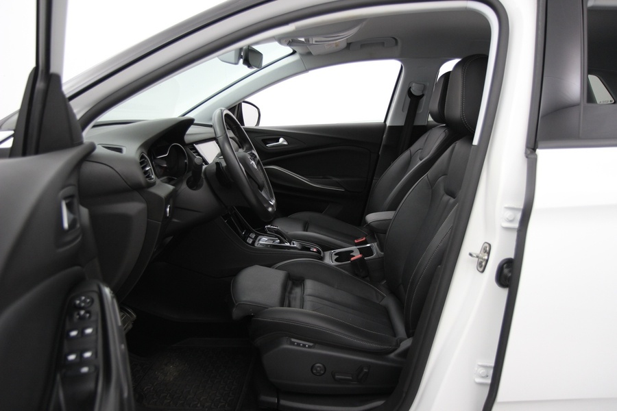 Opel Grandland X vaihtoauto
