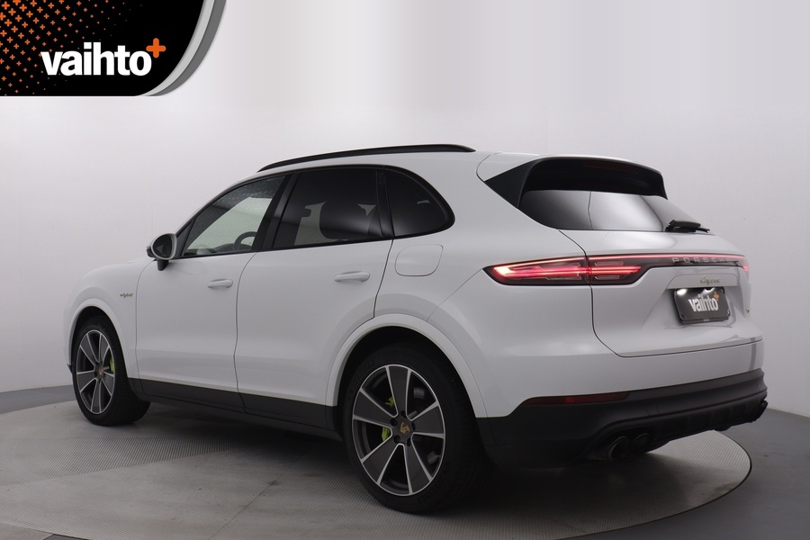 Porsche Cayenne vaihtoauto