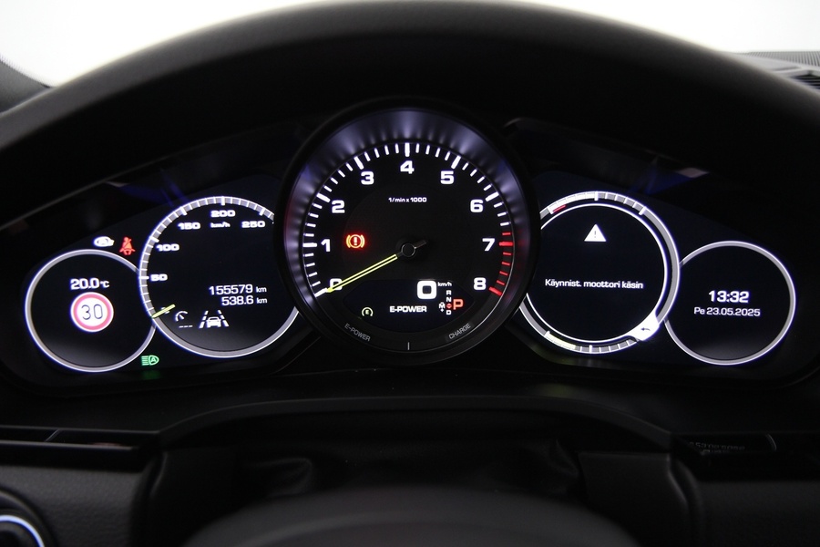 Porsche Cayenne vaihtoauto