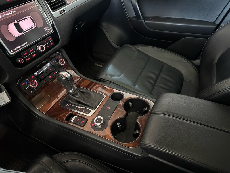 Volkswagen Touareg vaihtoauto