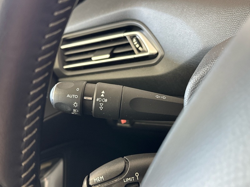 Peugeot 308 vaihtoauto