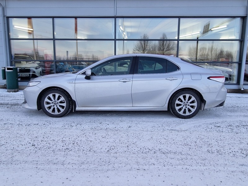 Toyota Camry vaihtoauto