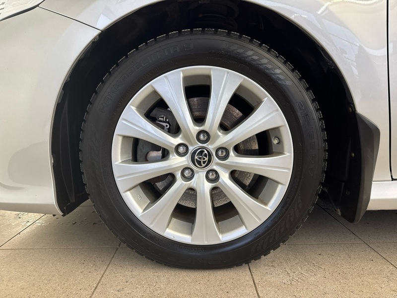 Toyota Camry vaihtoauto