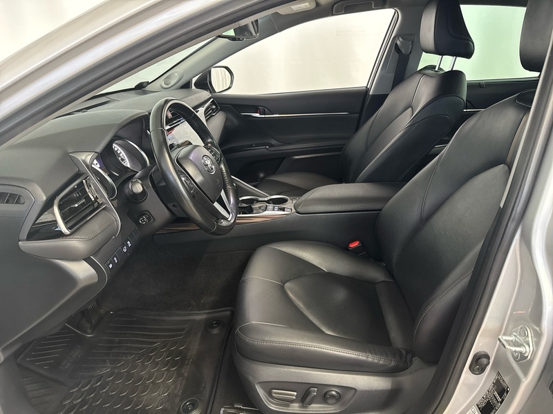 Toyota Camry vaihtoauto