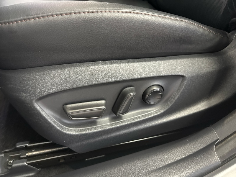 Toyota Camry vaihtoauto