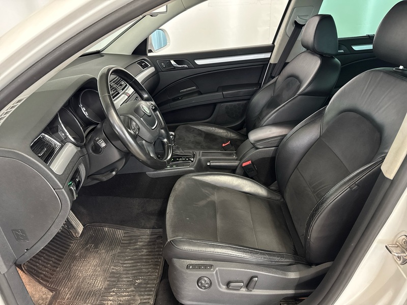 Skoda Superb vaihtoauto