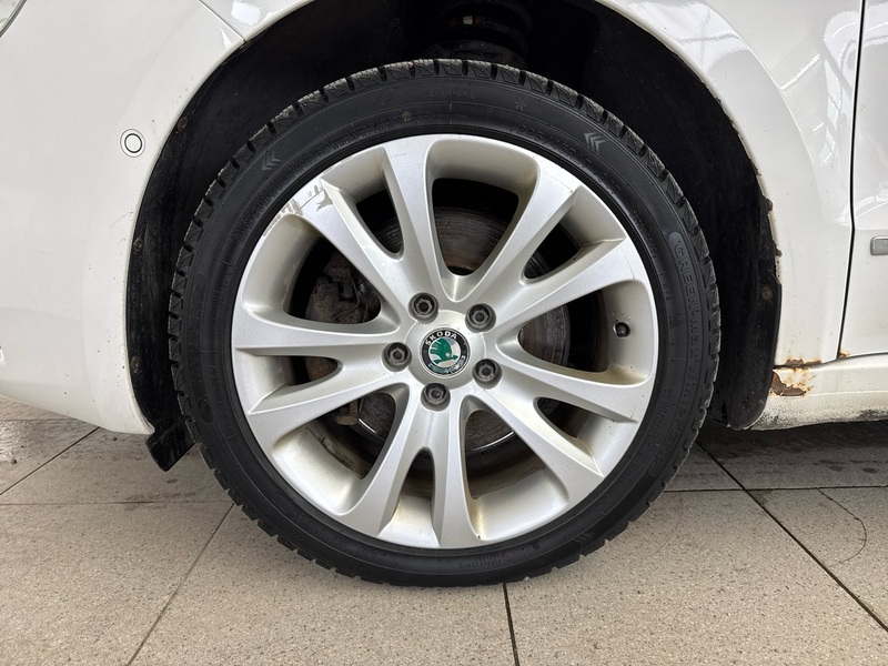 Skoda Superb vaihtoauto