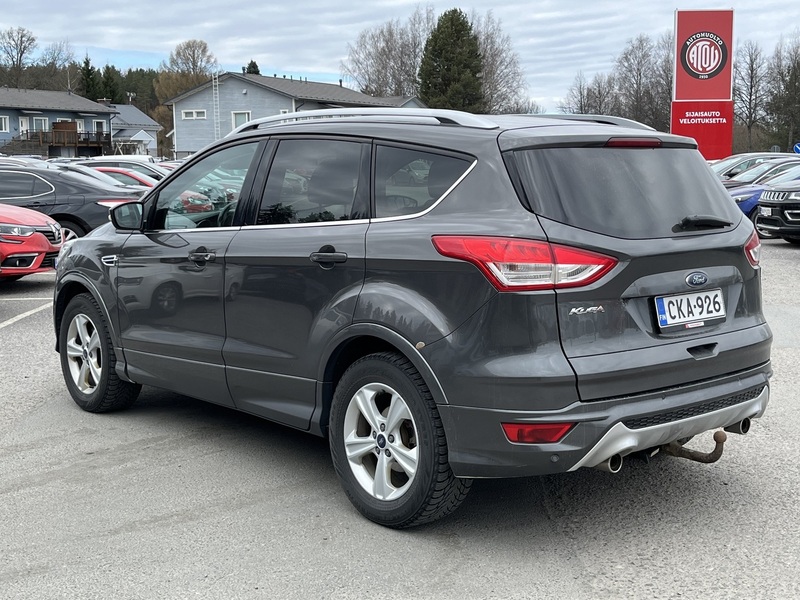 Ford Kuga vaihtoauto