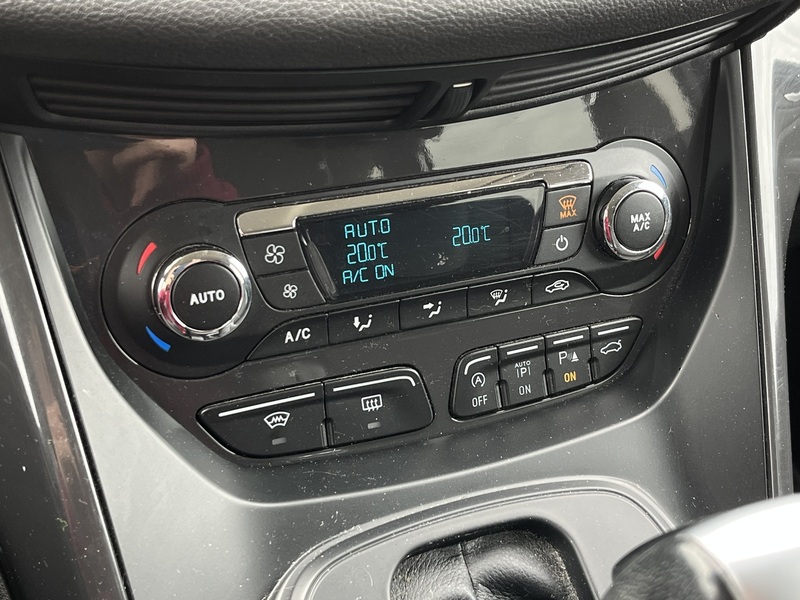 Ford Kuga vaihtoauto