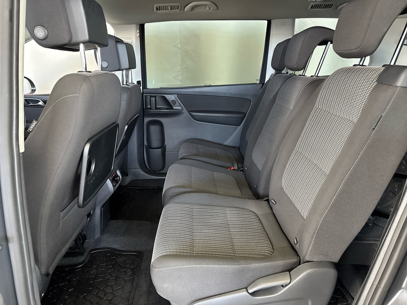 SEAT Alhambra vaihtoauto