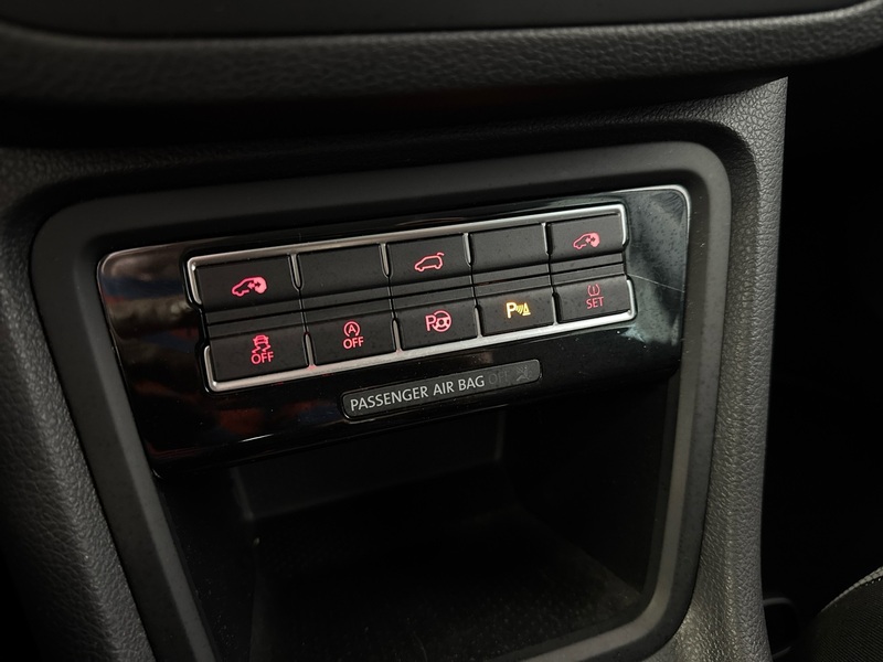 SEAT Alhambra vaihtoauto