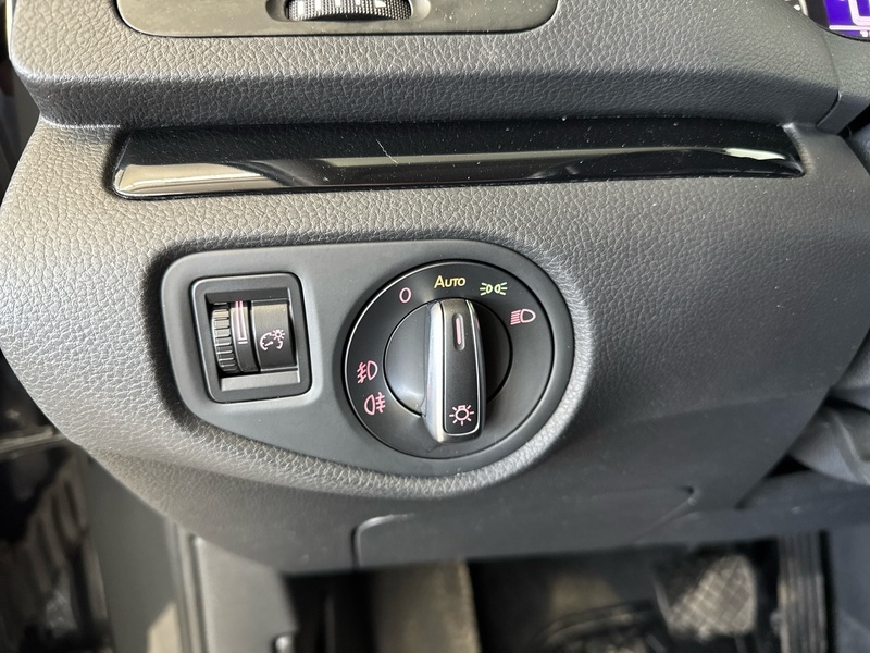 SEAT Alhambra vaihtoauto