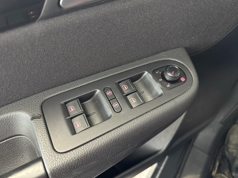 SEAT Alhambra vaihtoauto