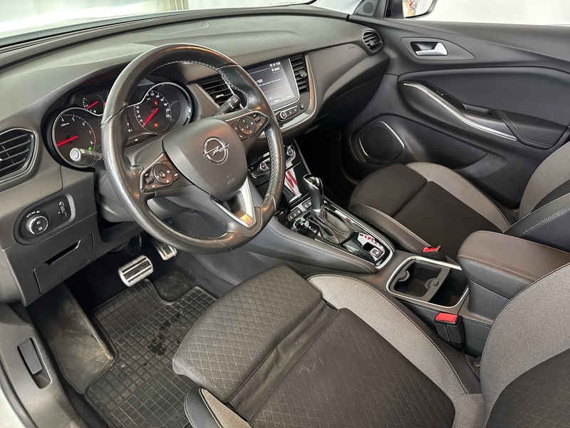 Opel Grandland X vaihtoauto