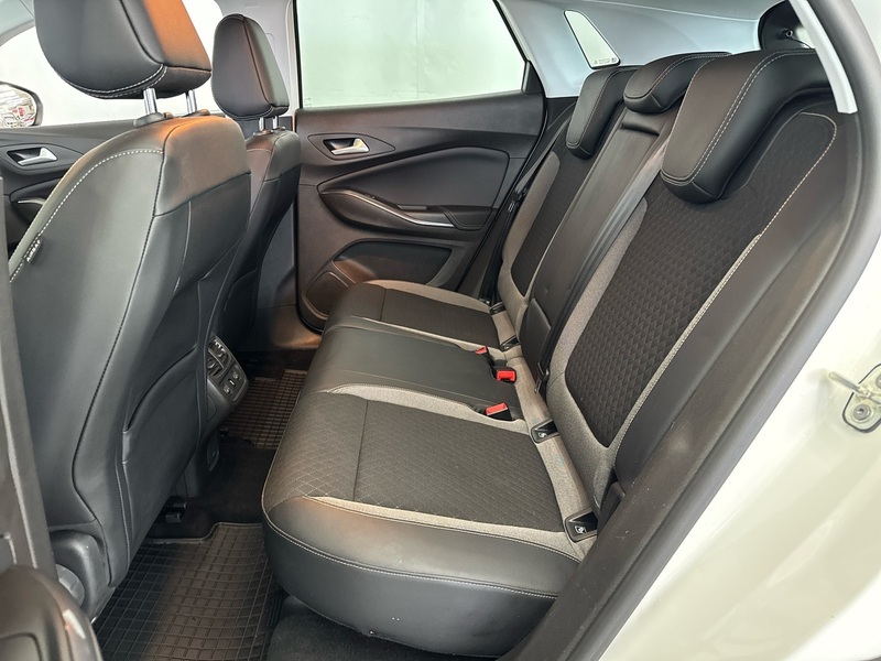 Opel Grandland X vaihtoauto