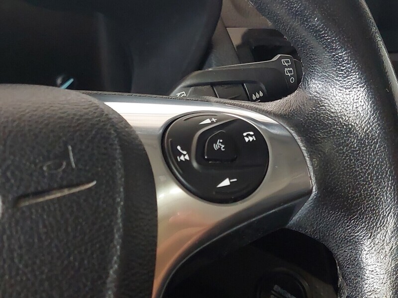 Ford Tourneo Connect vaihtoauto