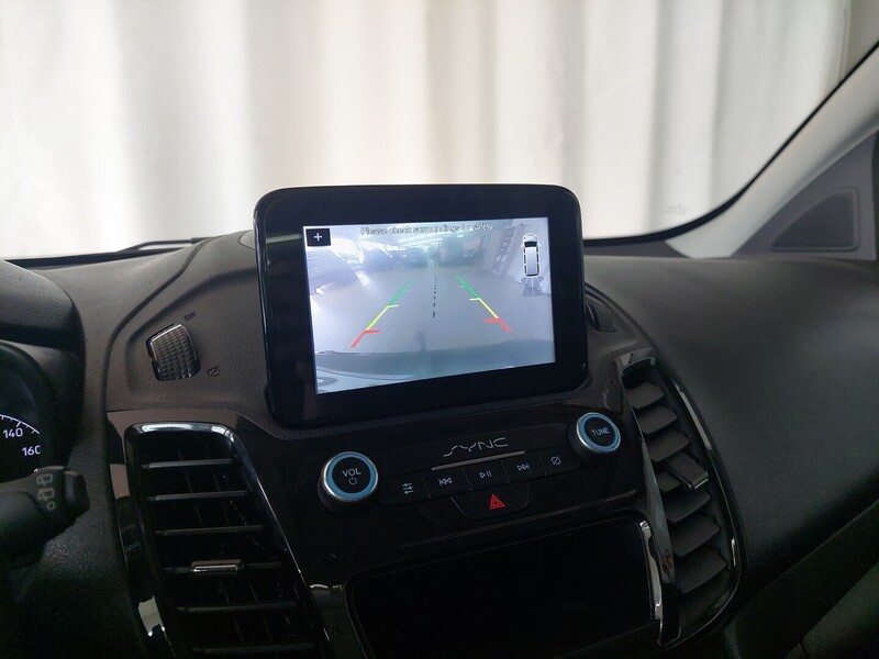 Ford Tourneo Connect vaihtoauto
