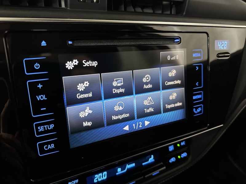 Toyota Auris vaihtoauto