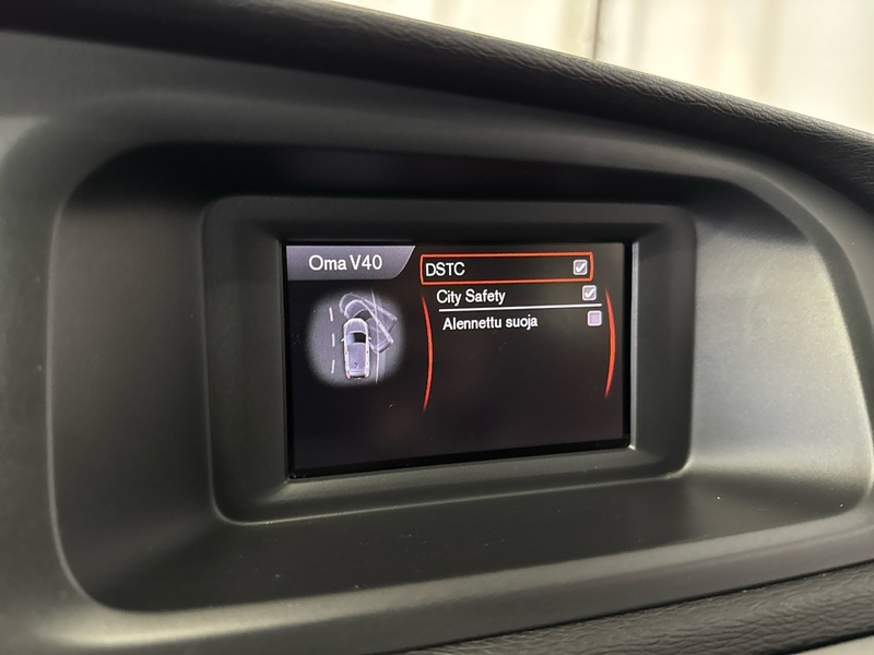 Volvo V40 vaihtoauto