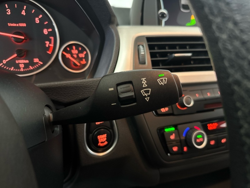 BMW 320 vaihtoauto