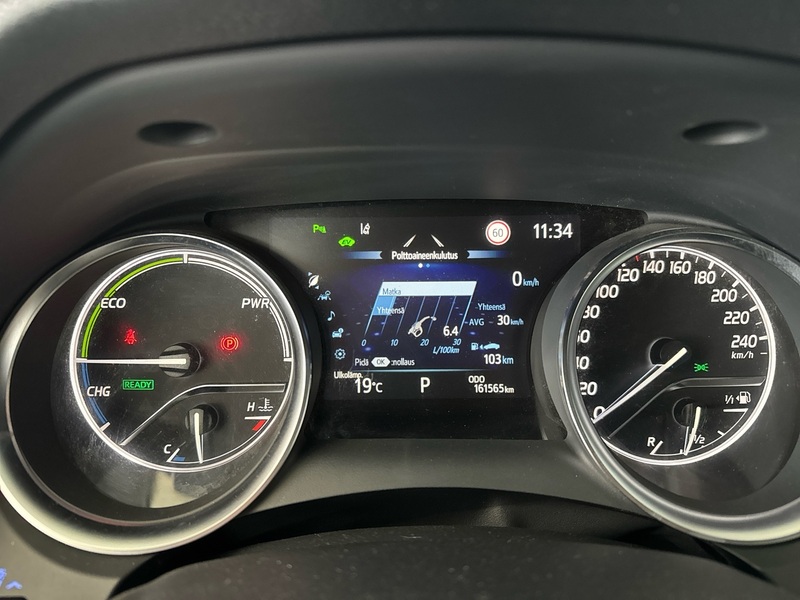 Toyota Camry vaihtoauto