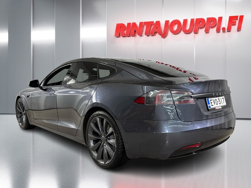 Tesla Model S vaihtoauto