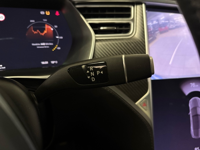 Tesla Model S vaihtoauto