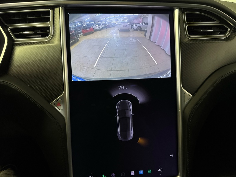 Tesla Model S vaihtoauto