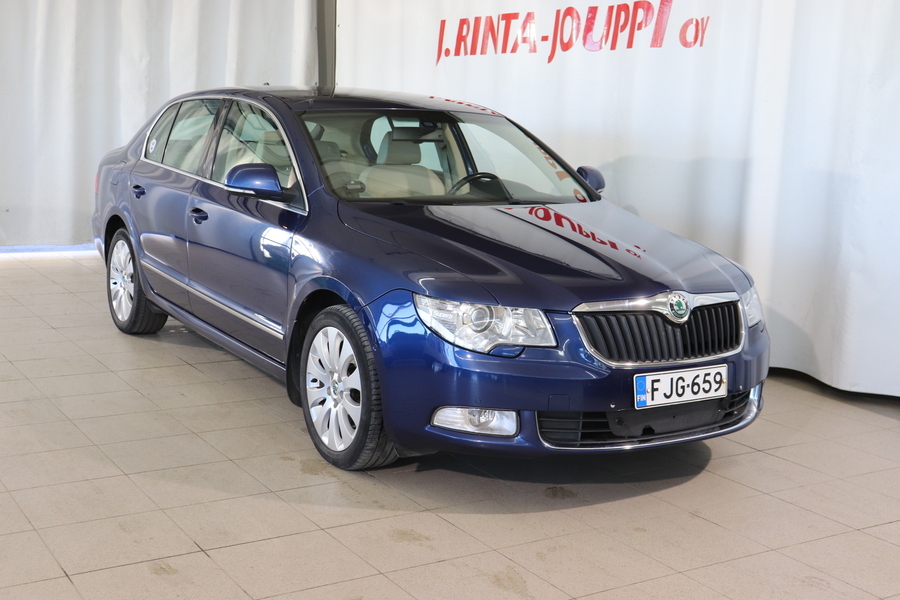 Skoda Superb vaihtoauto