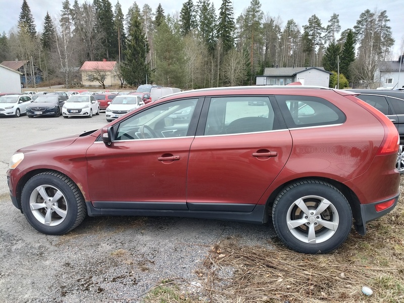 Volvo XC60 vaihtoauto
