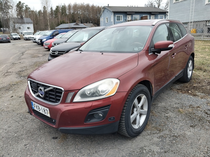 Volvo XC60 vaihtoauto