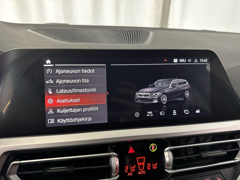 BMW 330 vaihtoauto