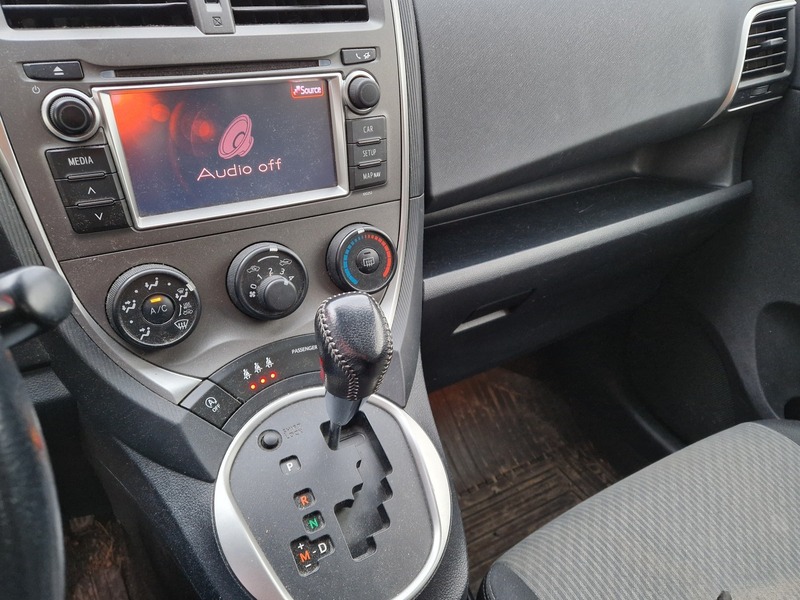 Toyota Verso-S vaihtoauto