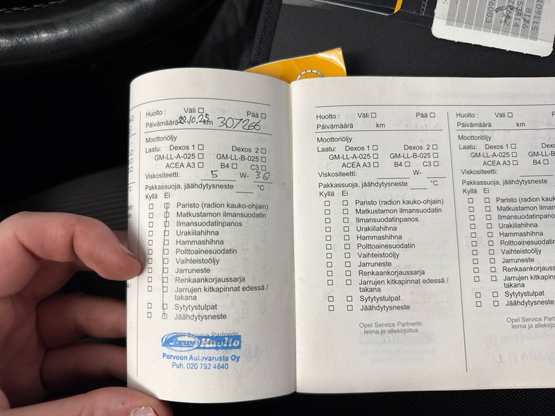 Opel Insignia vaihtoauto