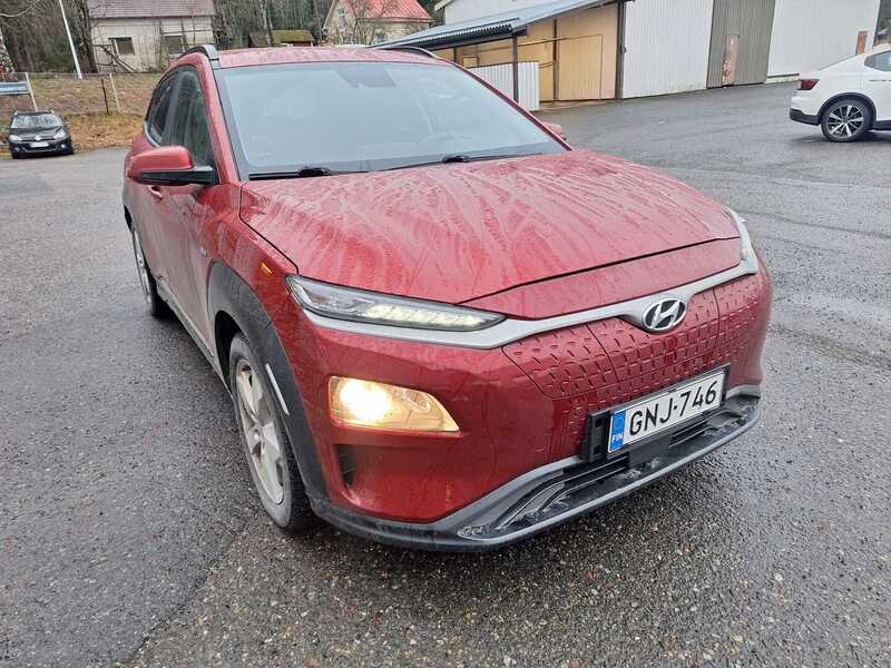 Hyundai Kona vaihtoauto