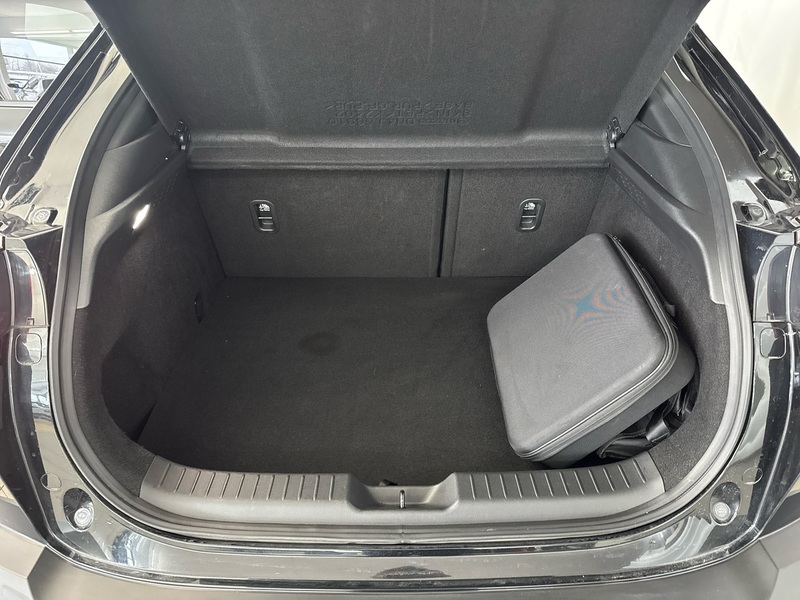 Mazda MX-30 vaihtoauto