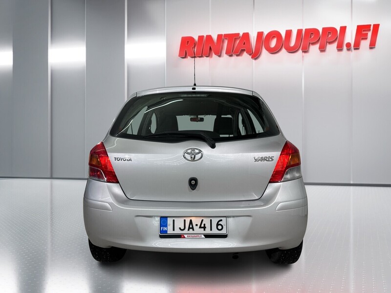 Toyota Yaris vaihtoauto