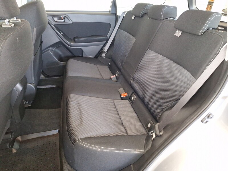 Subaru Forester vaihtoauto