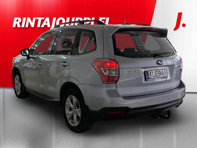 Subaru Forester vaihtoauto